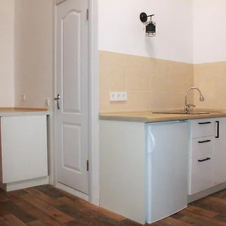 Apartment студія з балконом в кварталі від дерибасівської світло 24 на 7